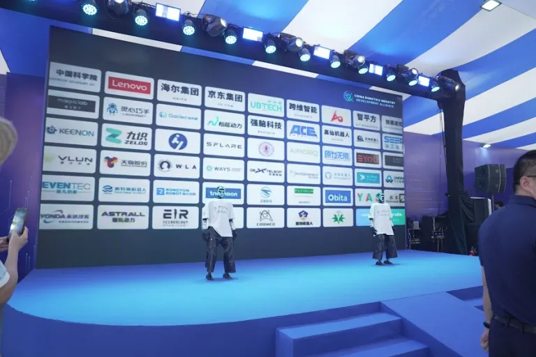 机器人体验空间 · 活动照片