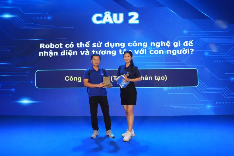 Không gian trải nghiệm robot · Hình ảnh