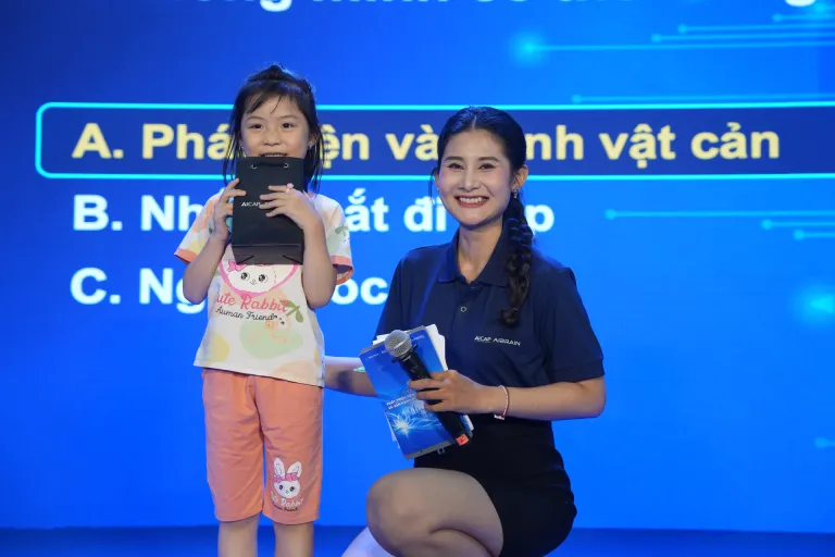 Không gian trải nghiệm robot · Hình ảnh