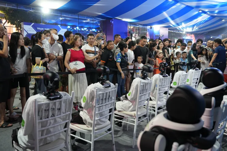 Robotics experience space · Photos