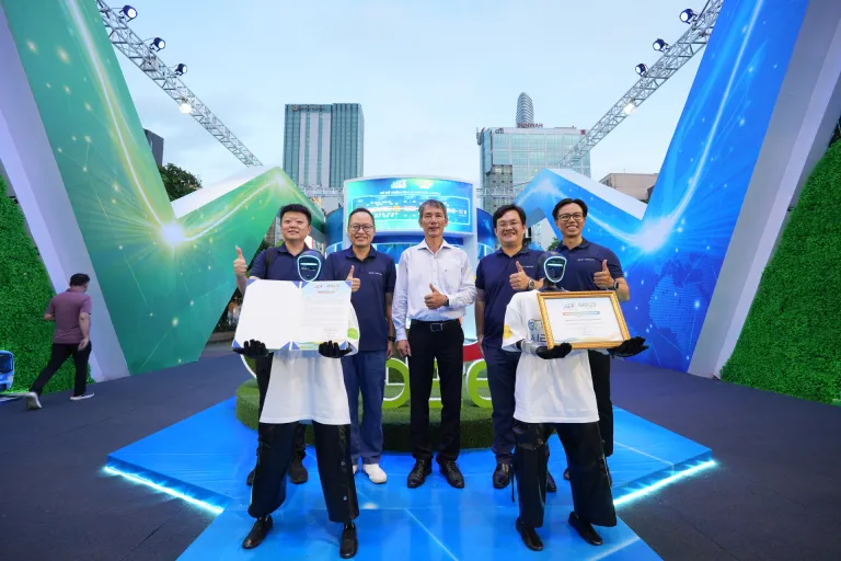 Không gian trải nghiệm robot · Hình ảnh