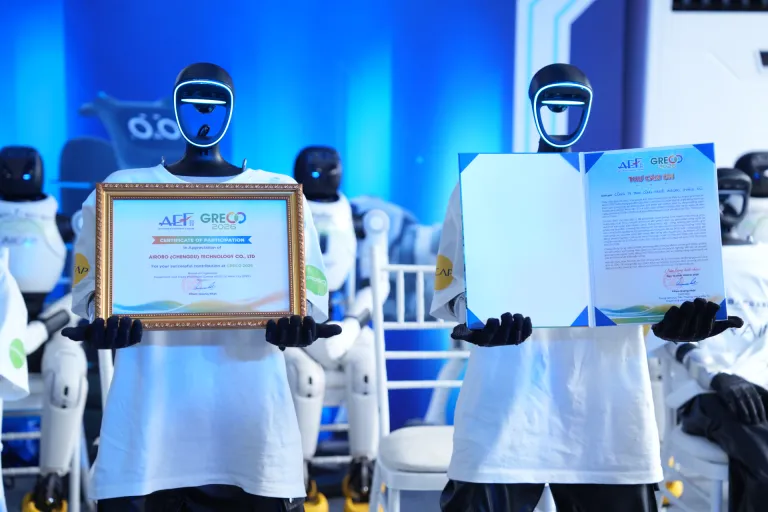 Không gian trải nghiệm robot · Hình ảnh