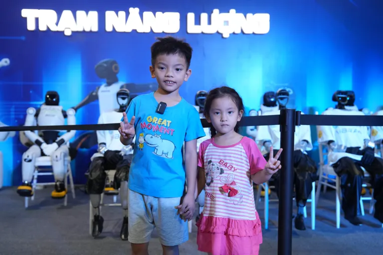 Không gian trải nghiệm robot · Hình ảnh