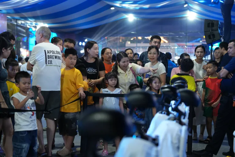 Robotics experience space · Photos